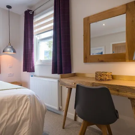 Howe Keld 1 Ground Floor * Κέσγουικ
